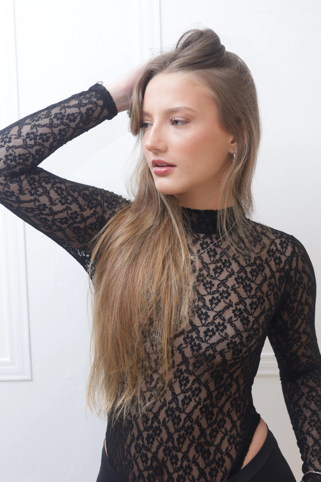 Body de renda- Margot - Image 3